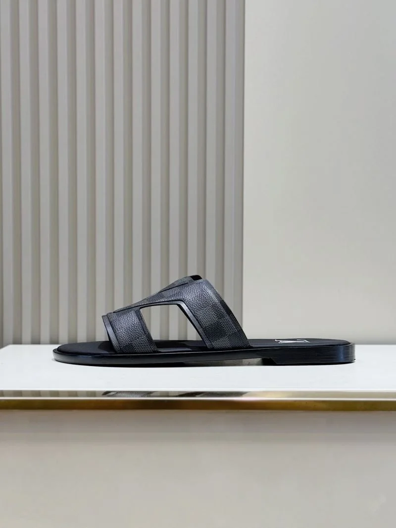 Louis Vuitton Slippers Compact 32596