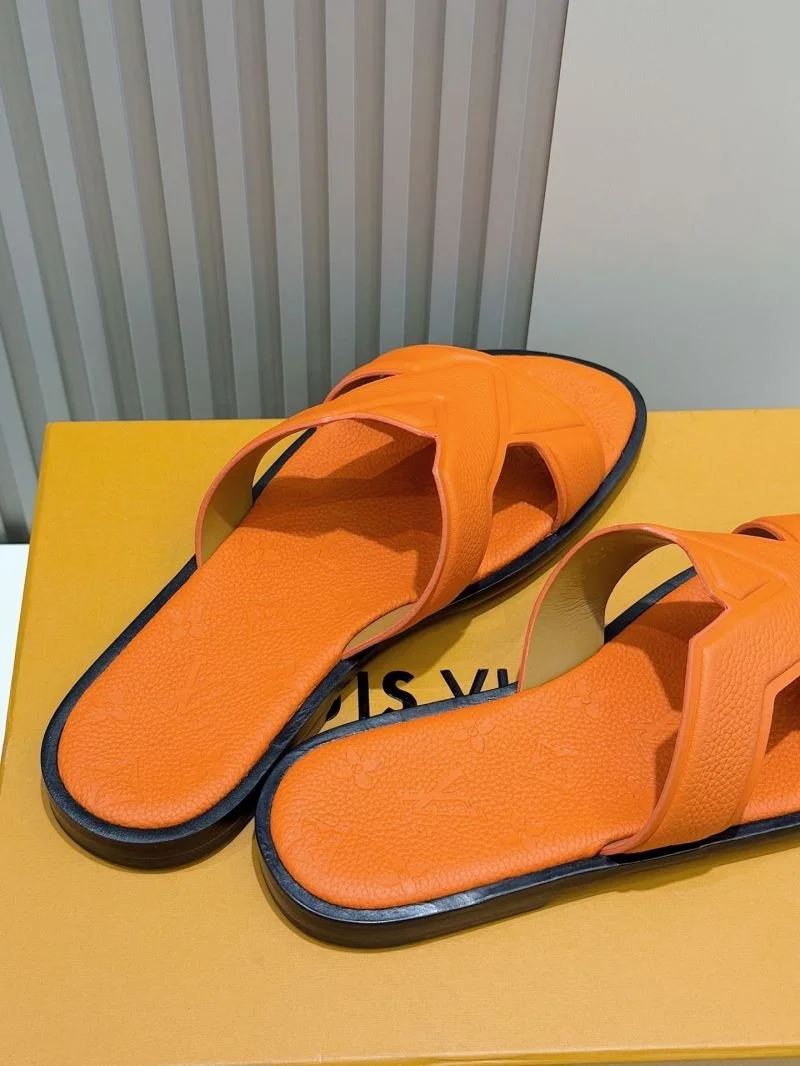 ModernLook Louis Vuitton Slippers 32599