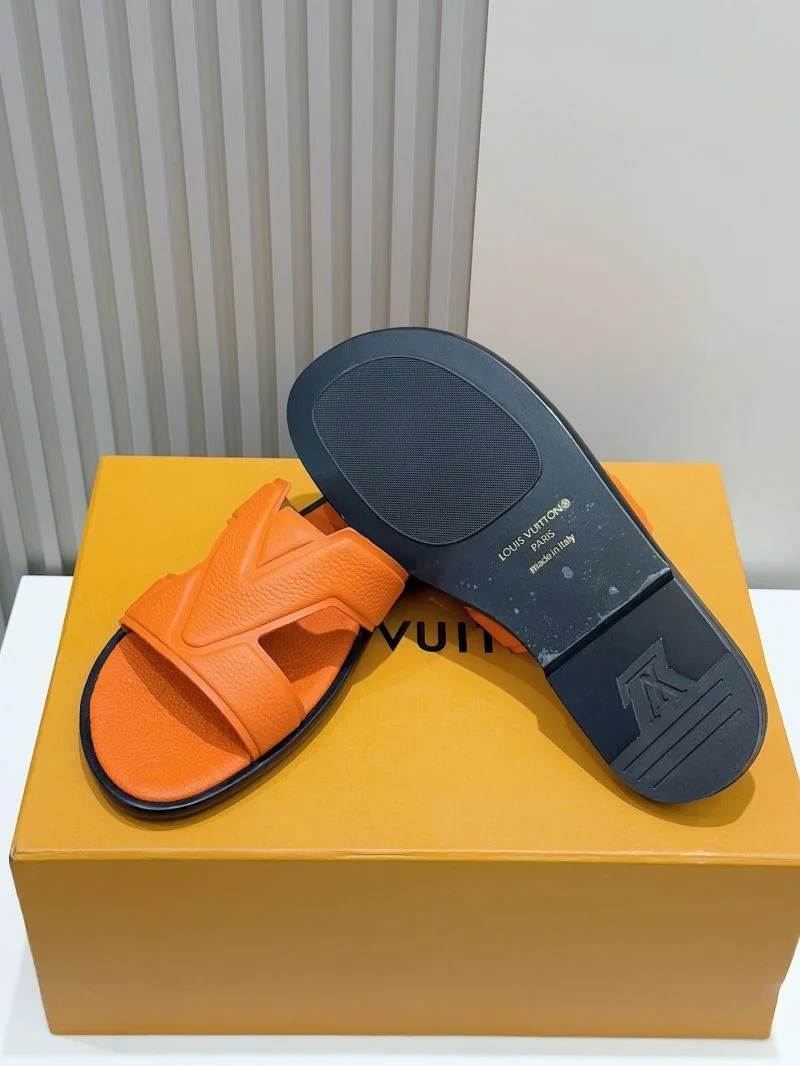 ModernLook Louis Vuitton Slippers 32599