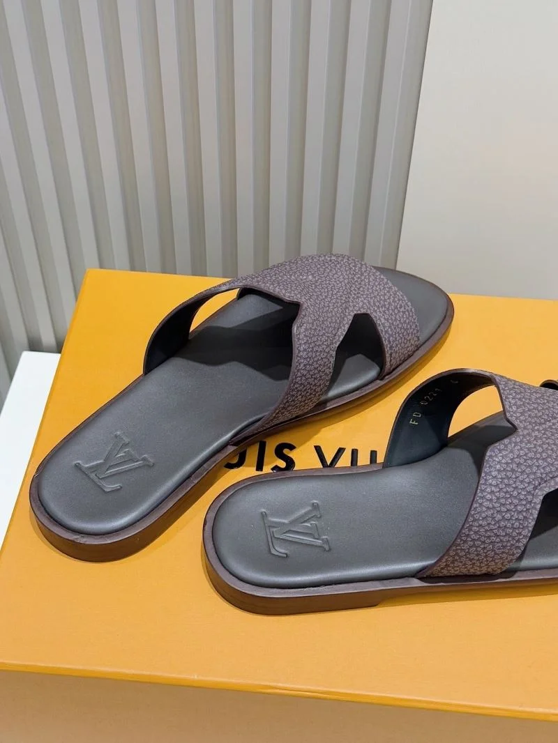 Louis Vuitton Slippers Sleek 32585