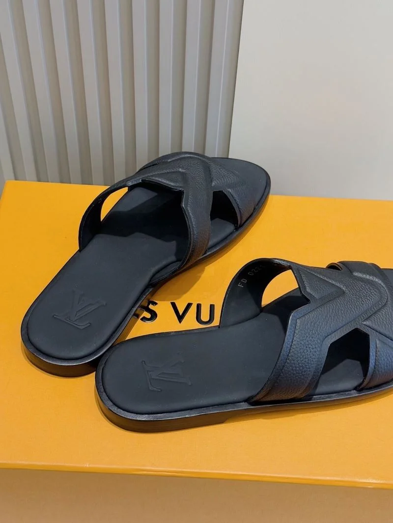 Timeless Louis Vuitton Slippers 32594