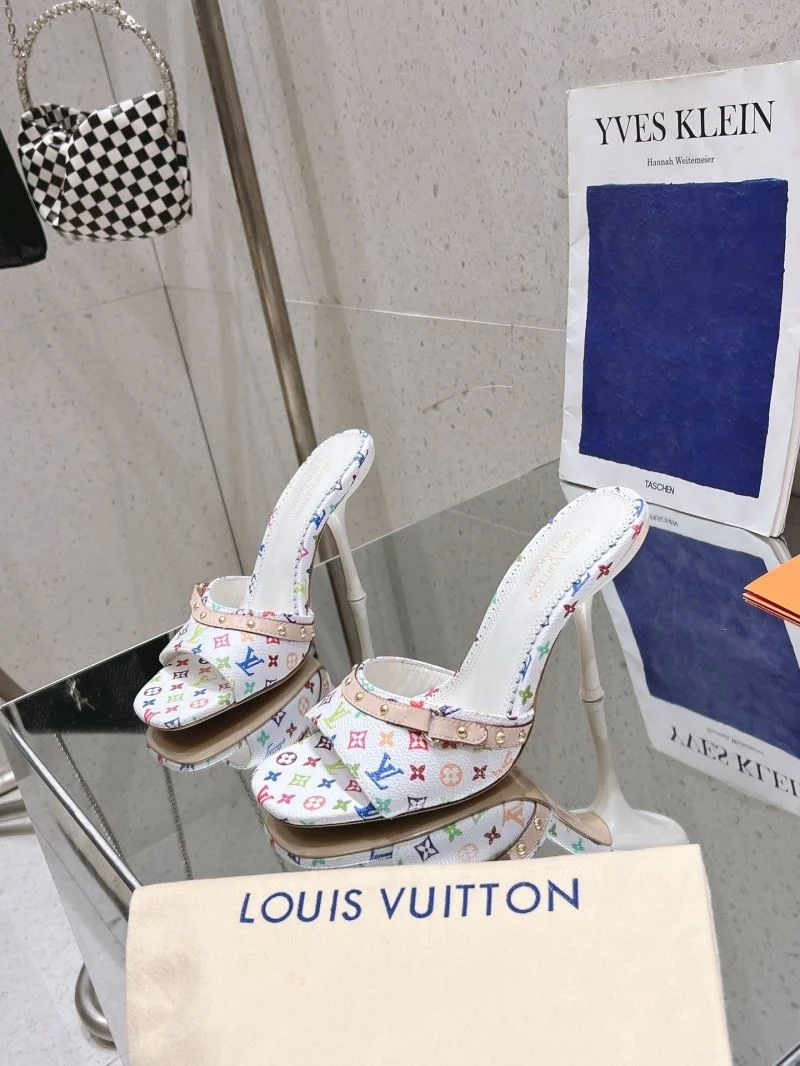 Louis Vuitton Slippers EasyMatch 33297