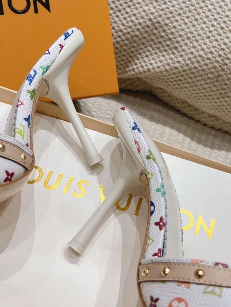 Louis Vuitton Slippers EasyMatch 33297
