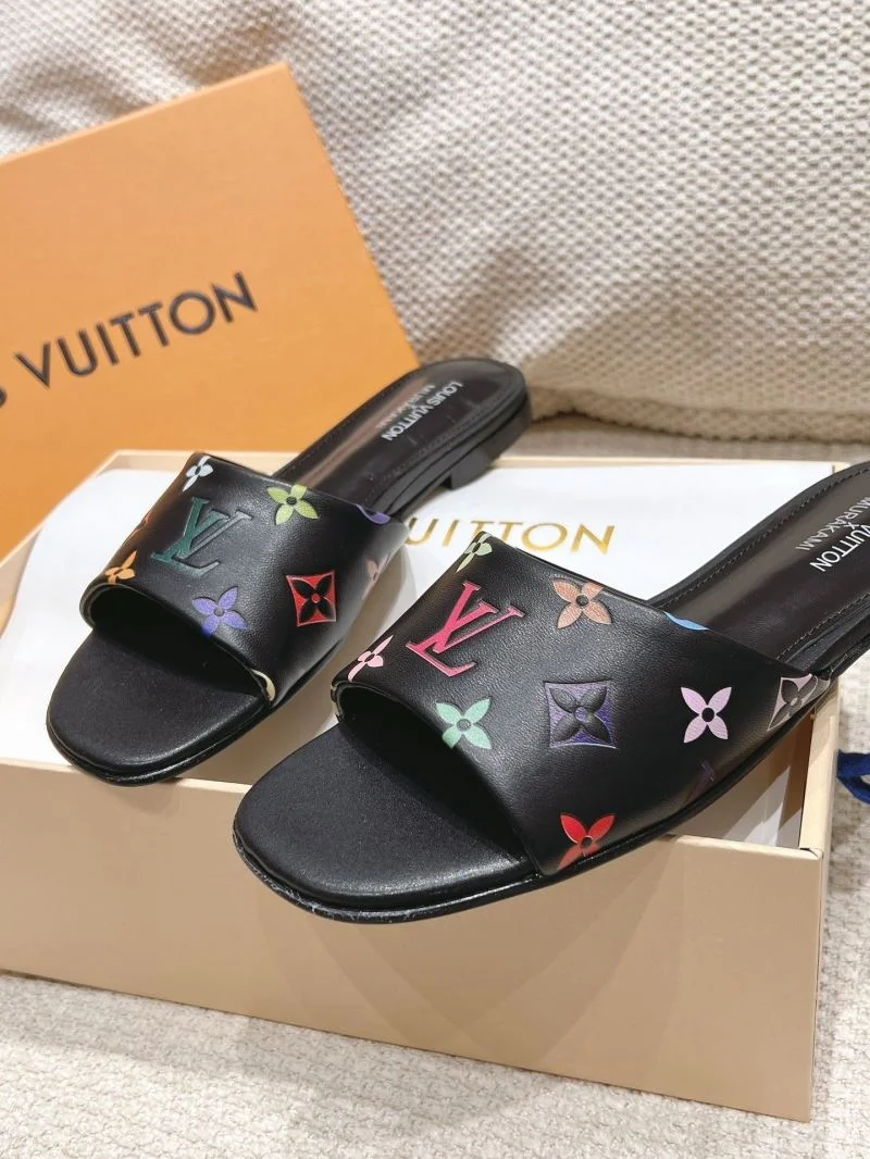 Modern Louis Vuitton Slippers 33290