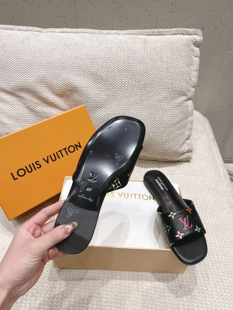 Modern Louis Vuitton Slippers 33290