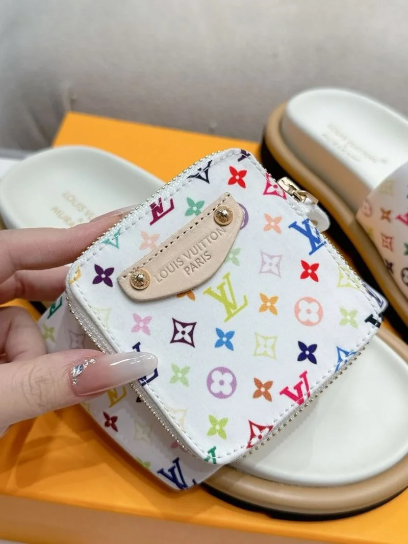 TopPick Louis Vuitton Slippers 33304