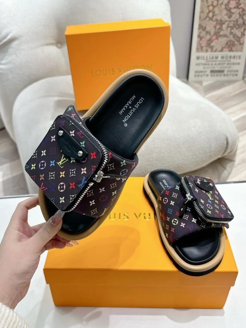 Premium Louis Vuitton Slippers 33313