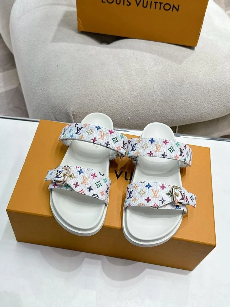 Contemporary Louis Vuitton Slippers 33298