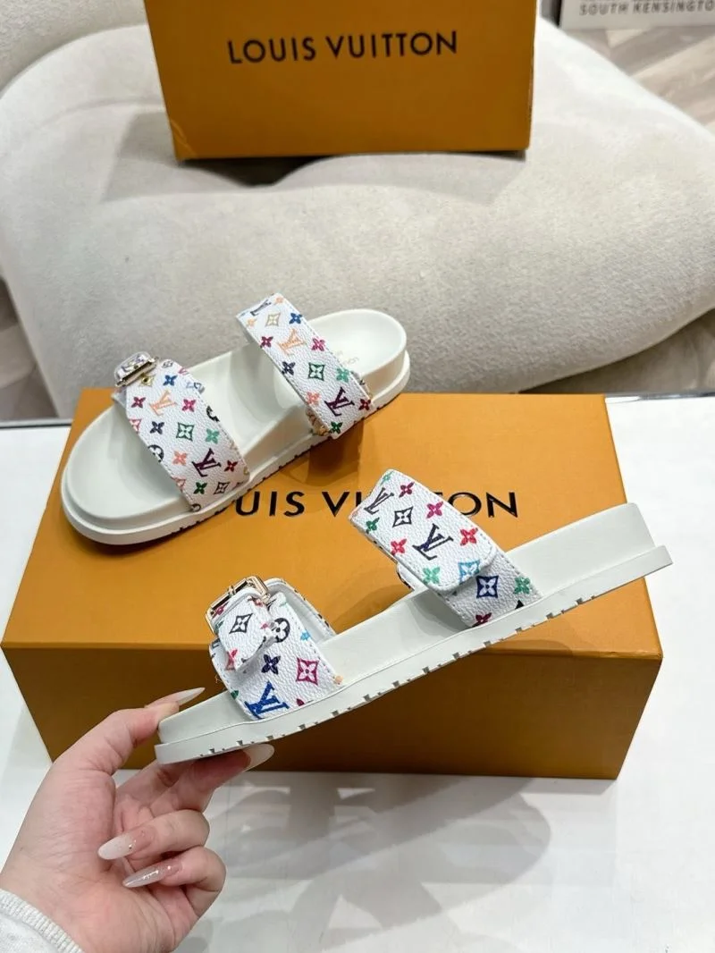 Contemporary Louis Vuitton Slippers 33298
