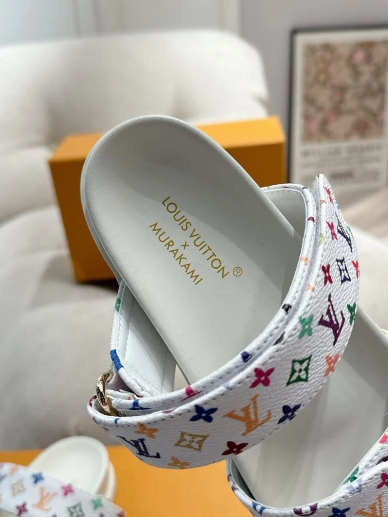 Contemporary Louis Vuitton Slippers 33298