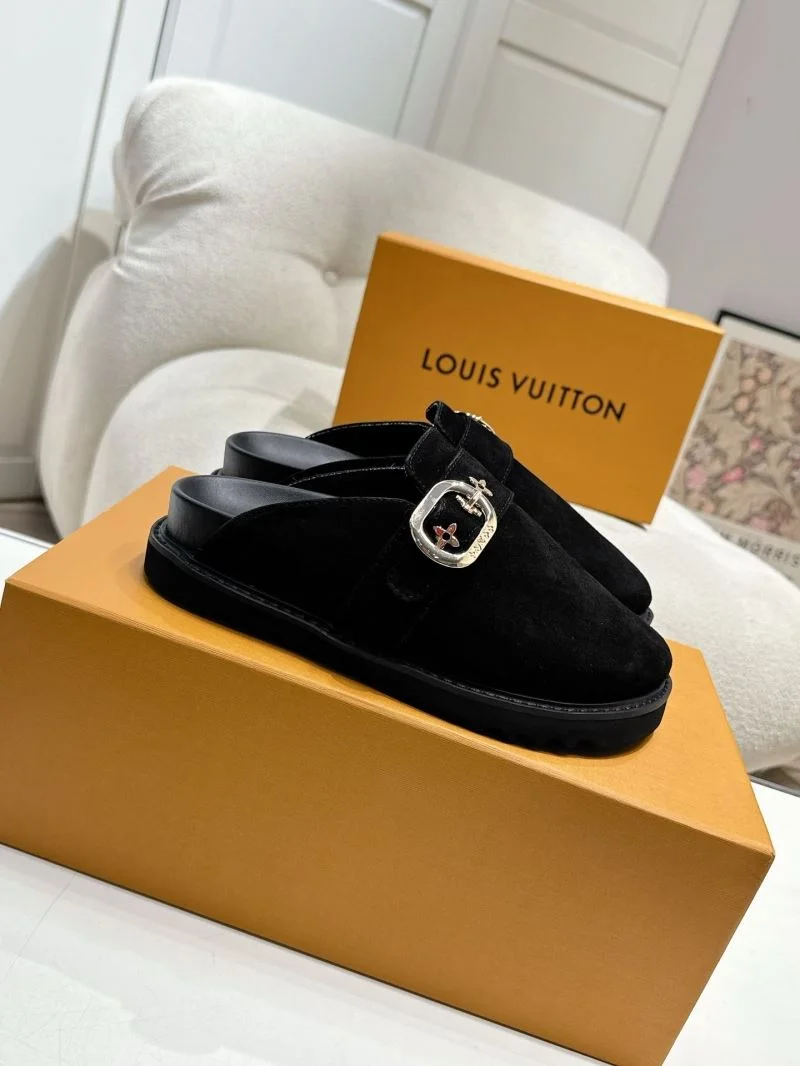 EasyMatch Louis Vuitton Slippers 33310