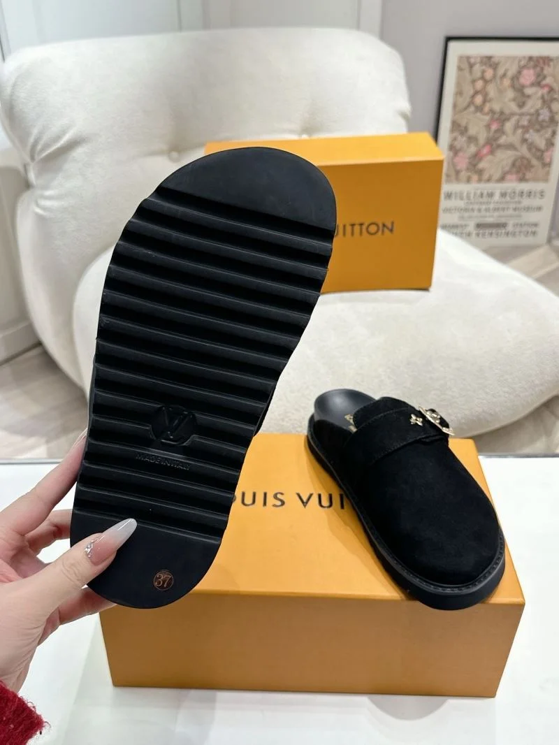 EasyMatch Louis Vuitton Slippers 33310