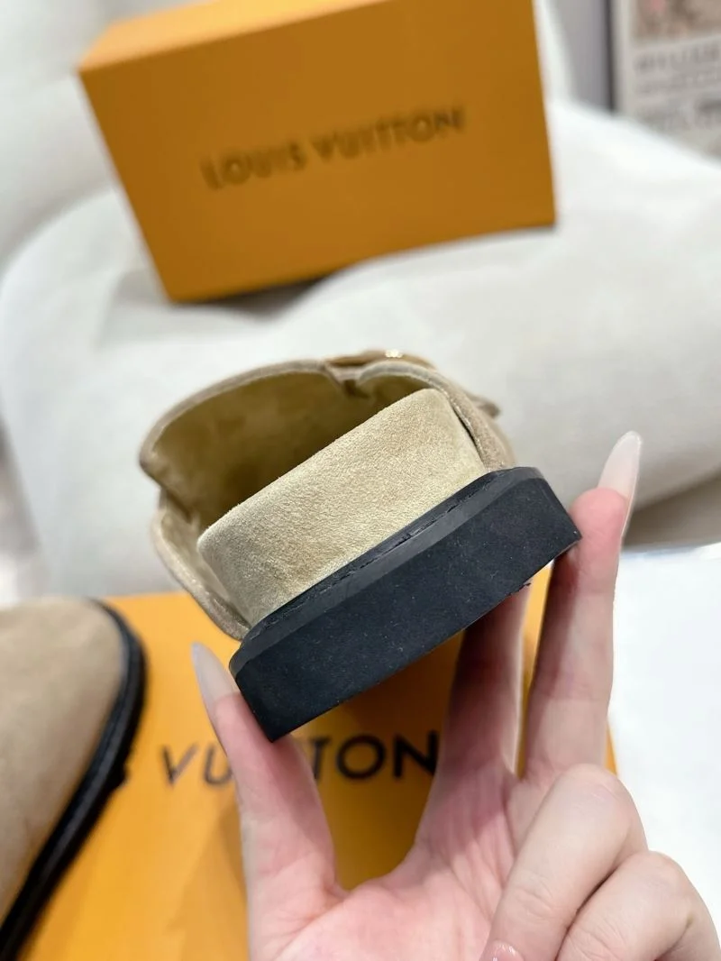 Popular Louis Vuitton Slippers 33300