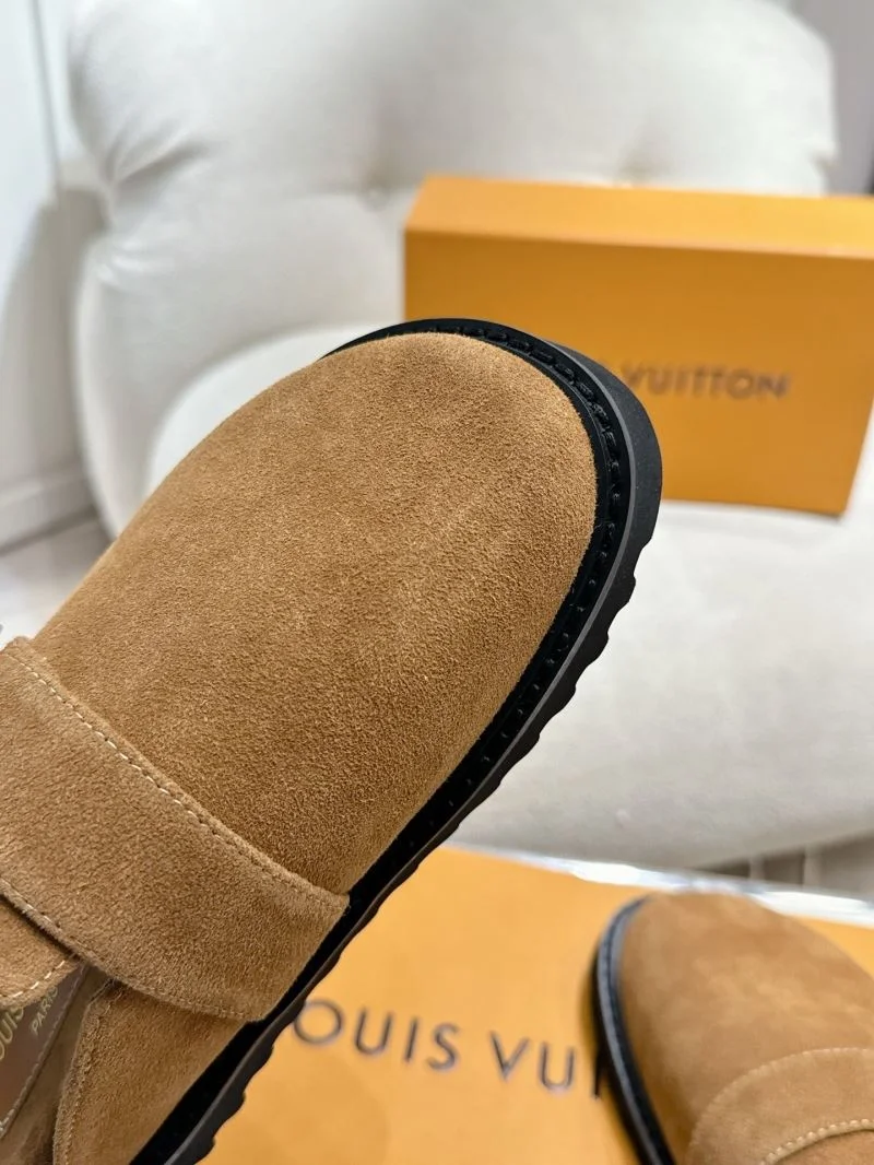 Durable Louis Vuitton Slippers 33284