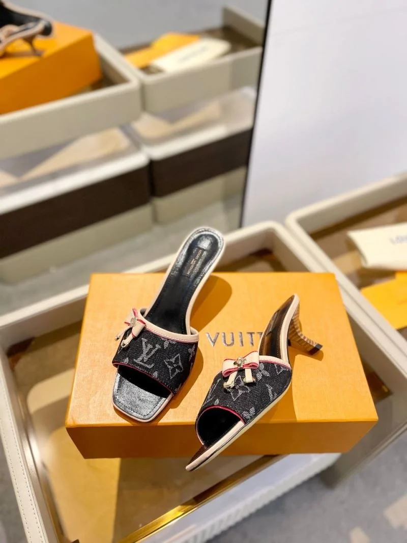 Louis Vuitton Slippers Attractive 33293