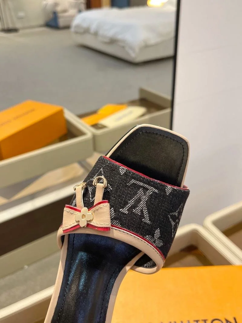 Louis Vuitton Slippers Attractive 33293