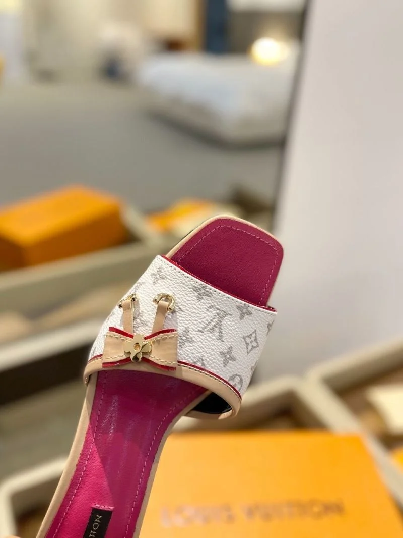 Resilient Louis Vuitton Slippers 33280