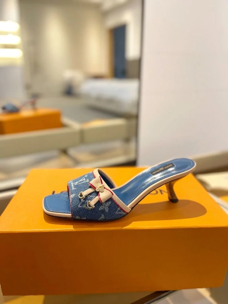 Louis Vuitton Slippers Durable 33277