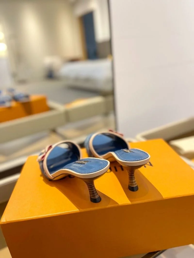 Louis Vuitton Slippers Durable 33277