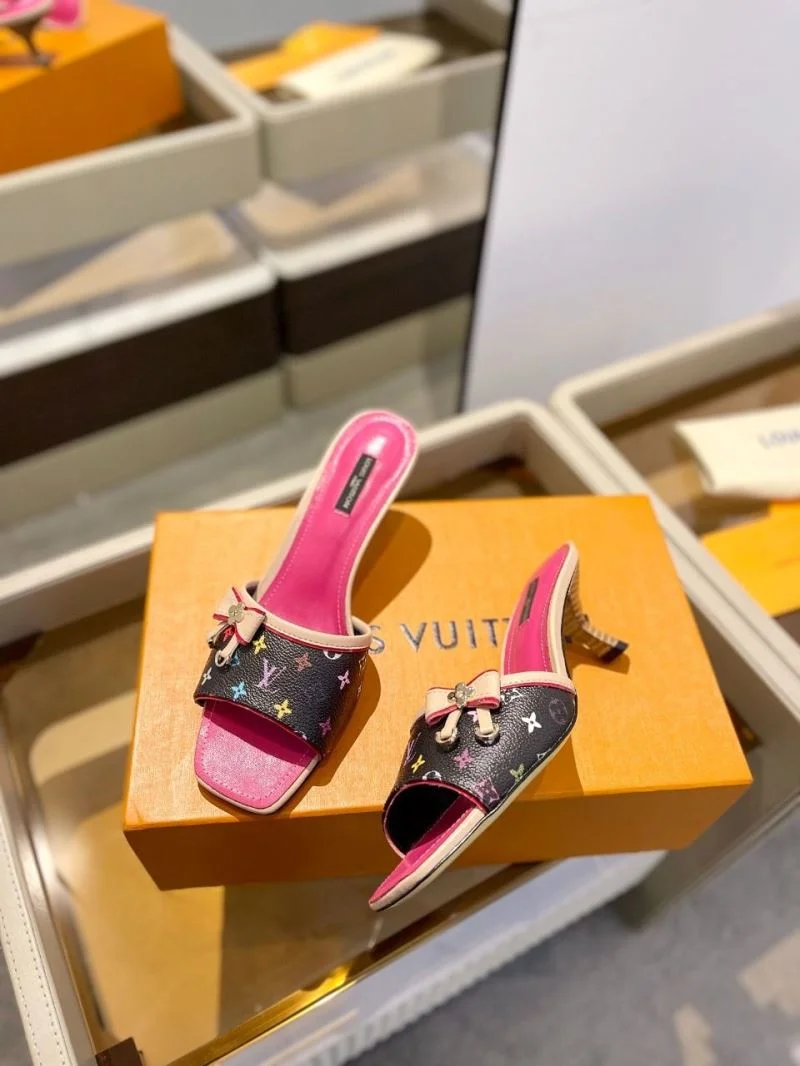 Timeless Louis Vuitton Slippers 33276