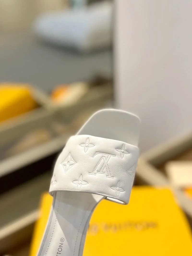 Louis Vuitton Slippers Timeless 33272