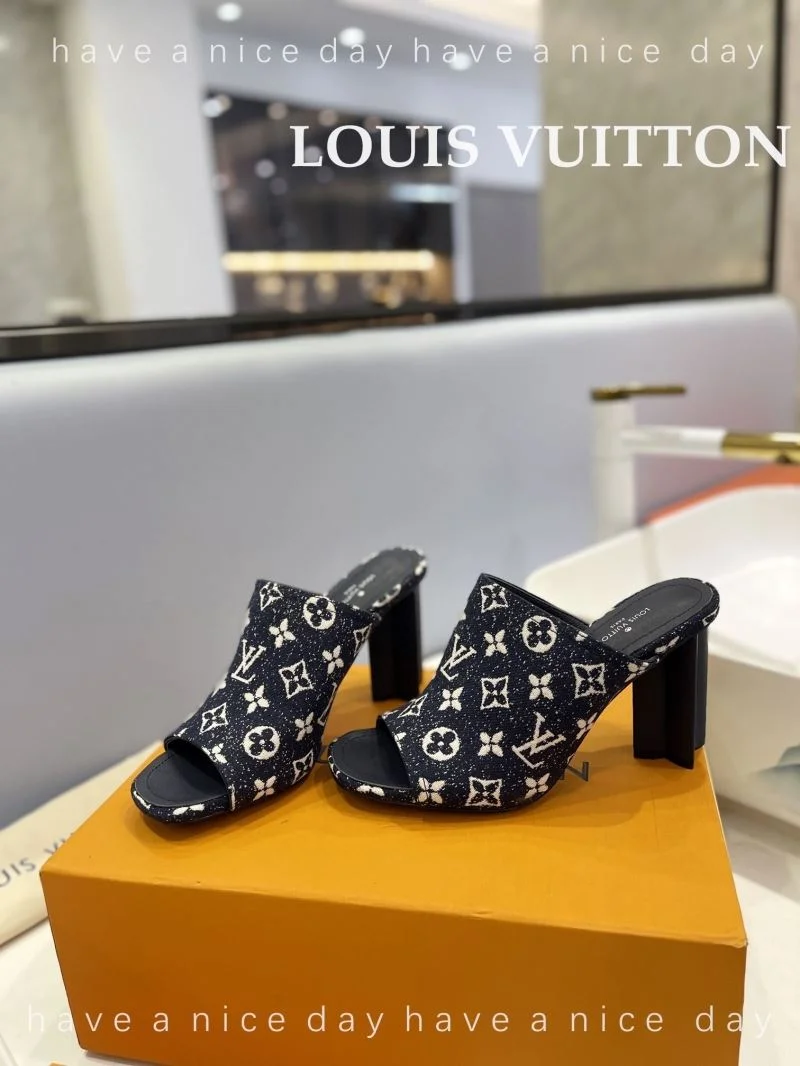Sophisticated Louis Vuitton Slippers 33258