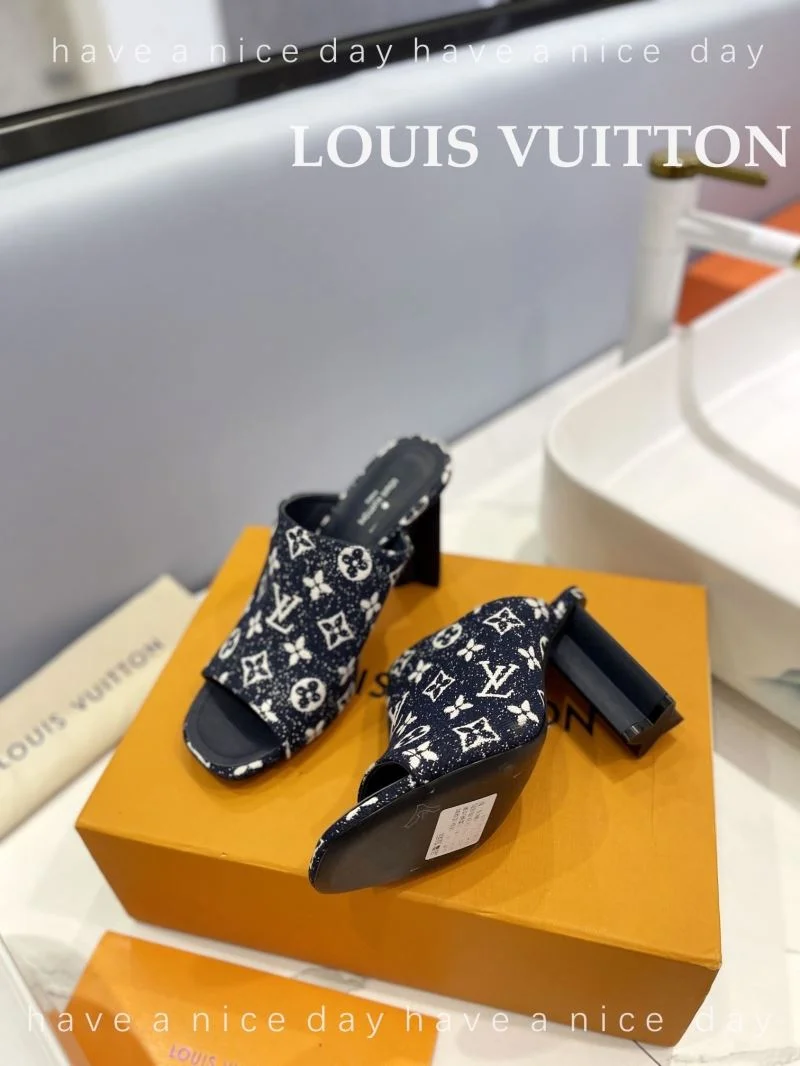 Sophisticated Louis Vuitton Slippers 33258