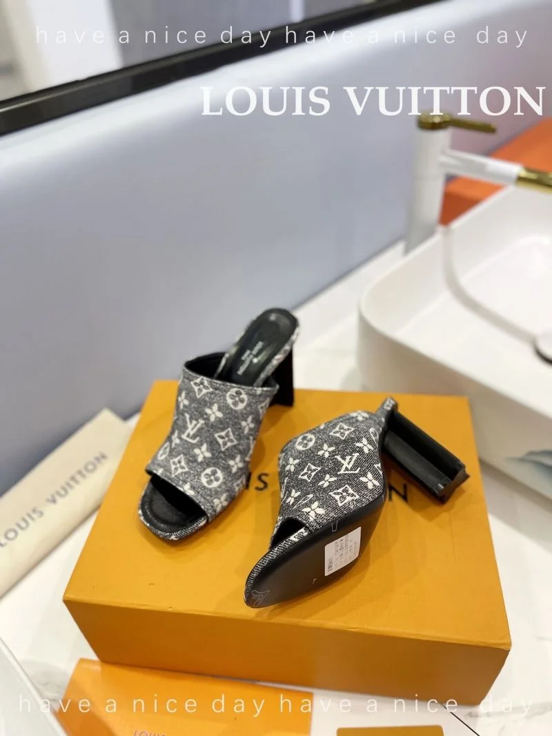 EasyMatch Louis Vuitton Slippers 33270