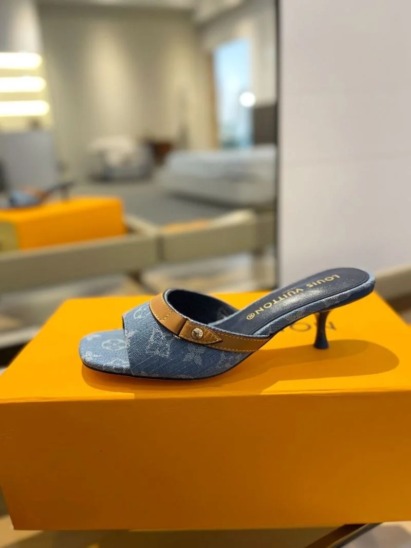 Cozy Louis Vuitton Slippers 33269