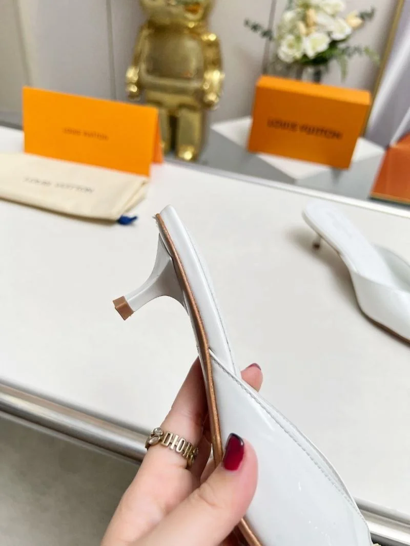 Louis Vuitton Slippers UrbanChic 33261