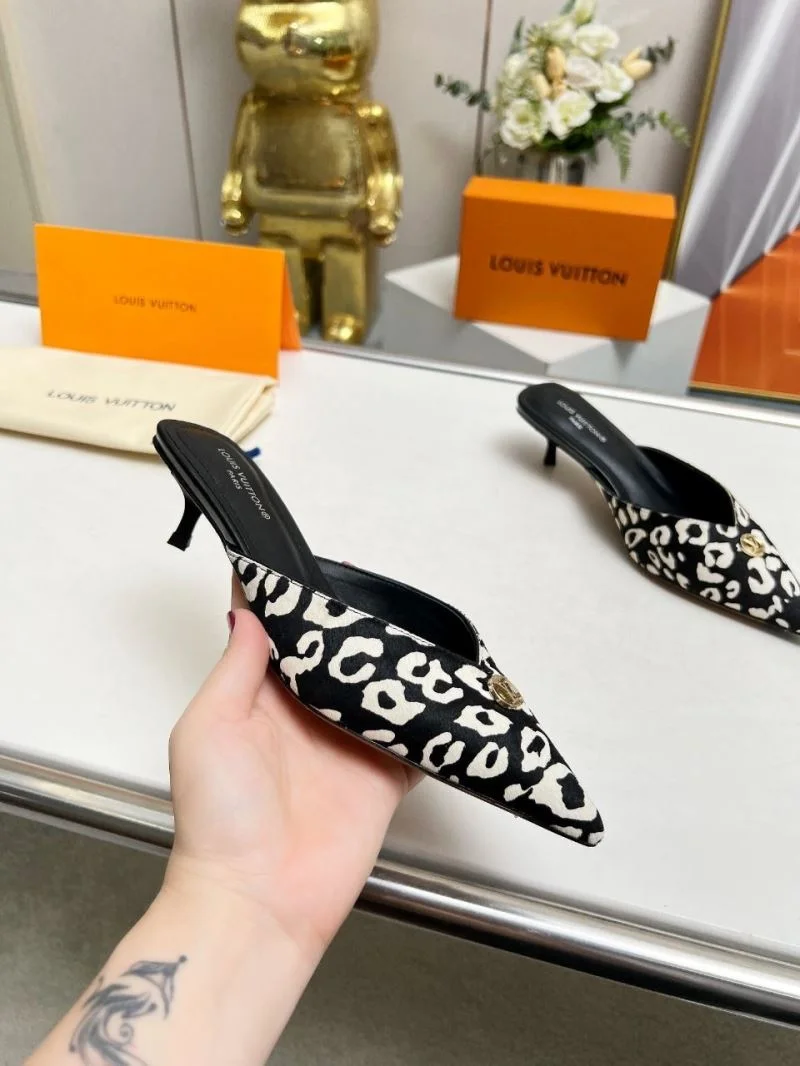 ComfortFit Louis Vuitton Slippers 33254