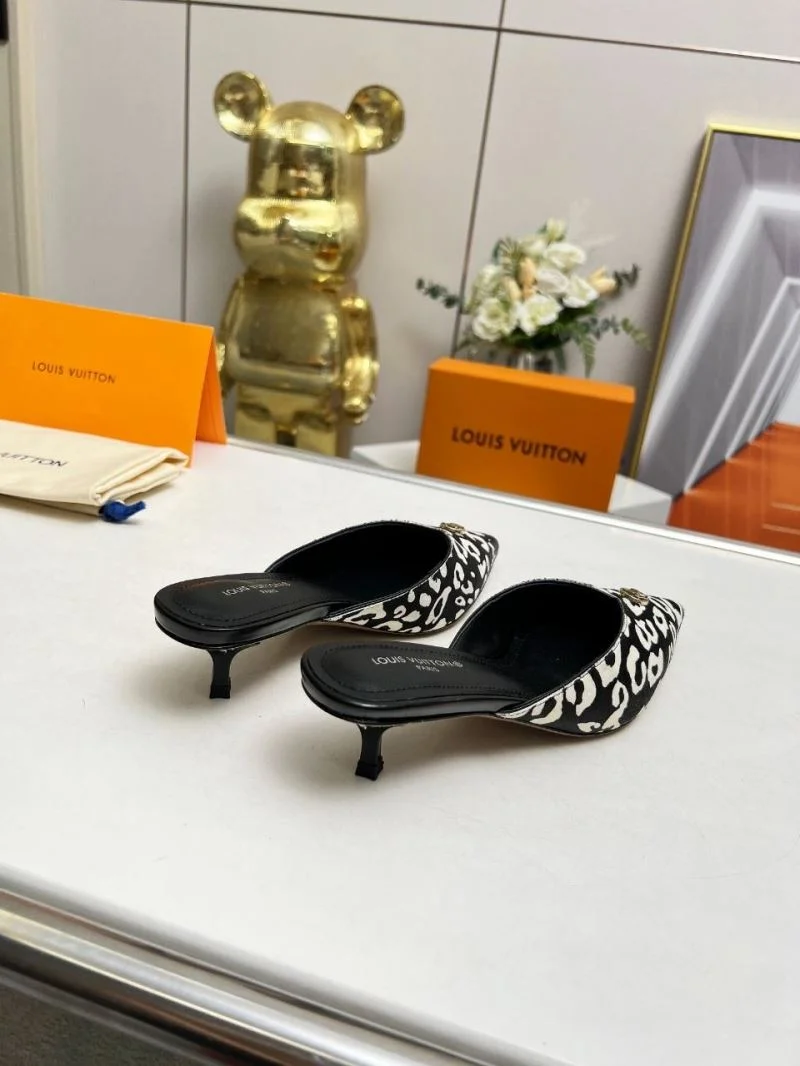 ComfortFit Louis Vuitton Slippers 33254
