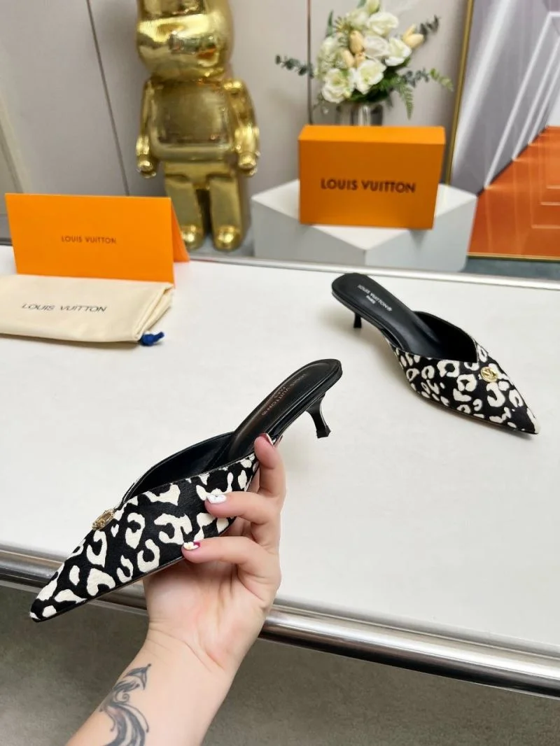ComfortFit Louis Vuitton Slippers 33254