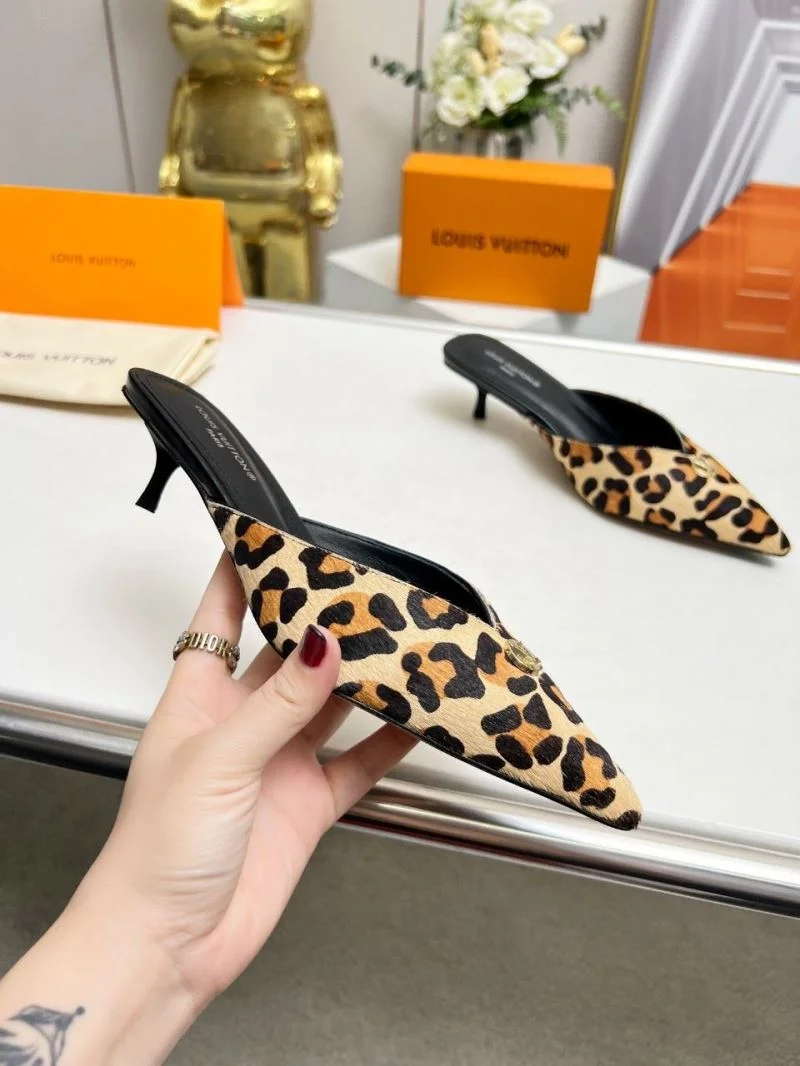 Louis Vuitton Slippers Lightweight 33260