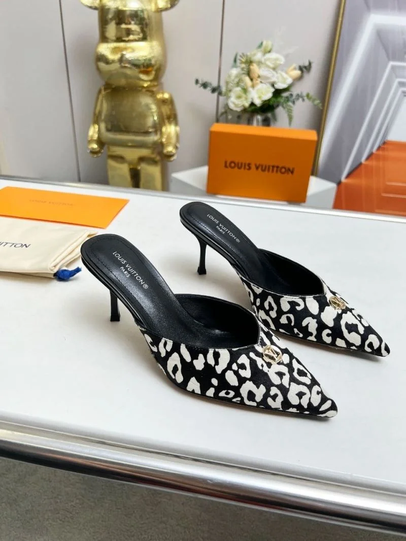 Attractive Louis Vuitton Slippers 33250