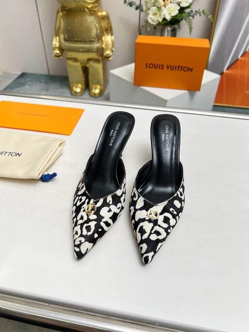 Attractive Louis Vuitton Slippers 33250