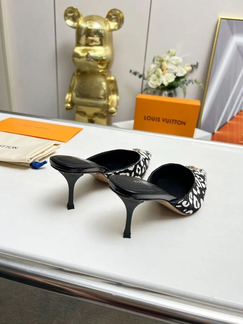Attractive Louis Vuitton Slippers 33250