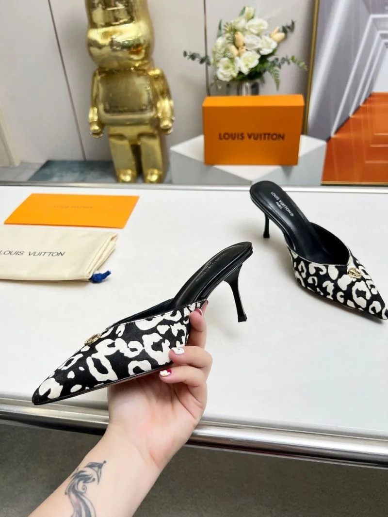 Attractive Louis Vuitton Slippers 33250