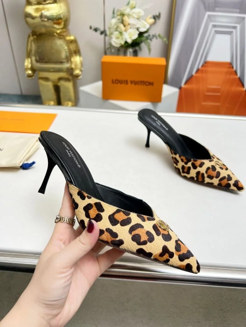 Louis Vuitton Slippers Supportive 33253