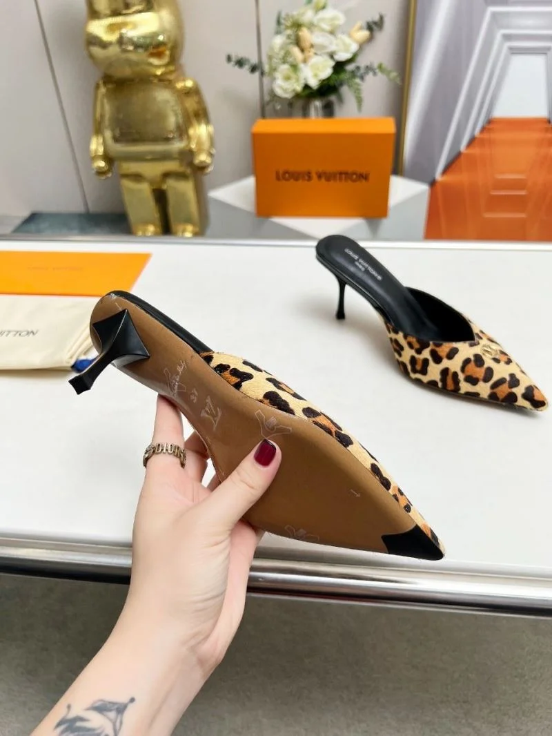 Louis Vuitton Slippers Supportive 33253