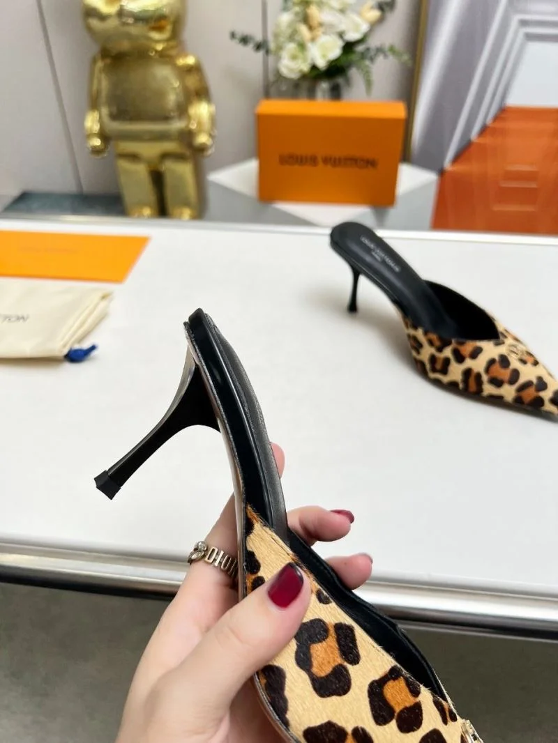 Louis Vuitton Slippers Supportive 33253