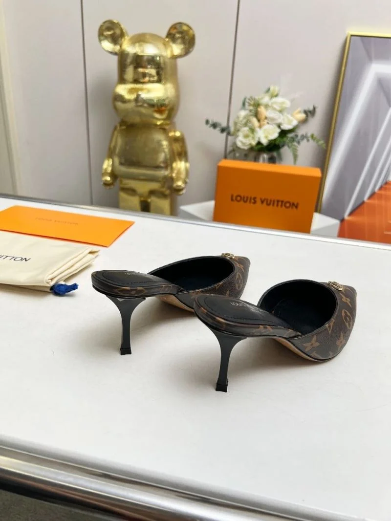 Unique Louis Vuitton Slippers 33242