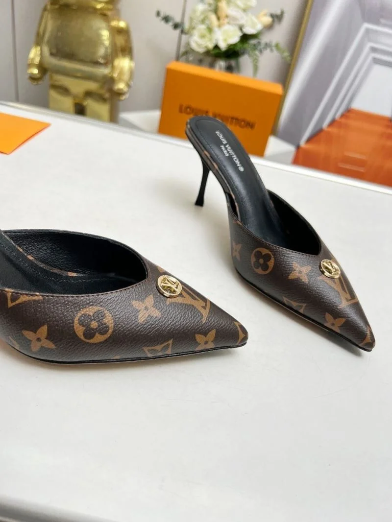 Unique Louis Vuitton Slippers 33242