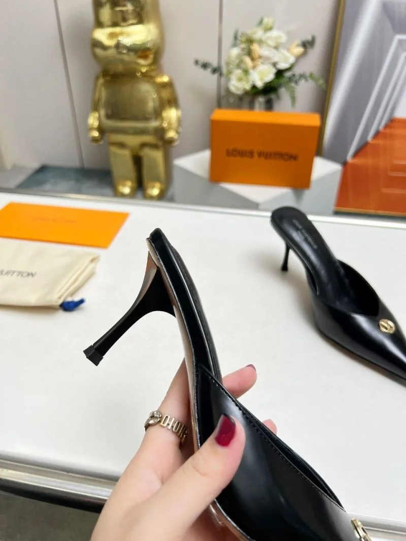 Comfortable Louis Vuitton Slippers 33251
