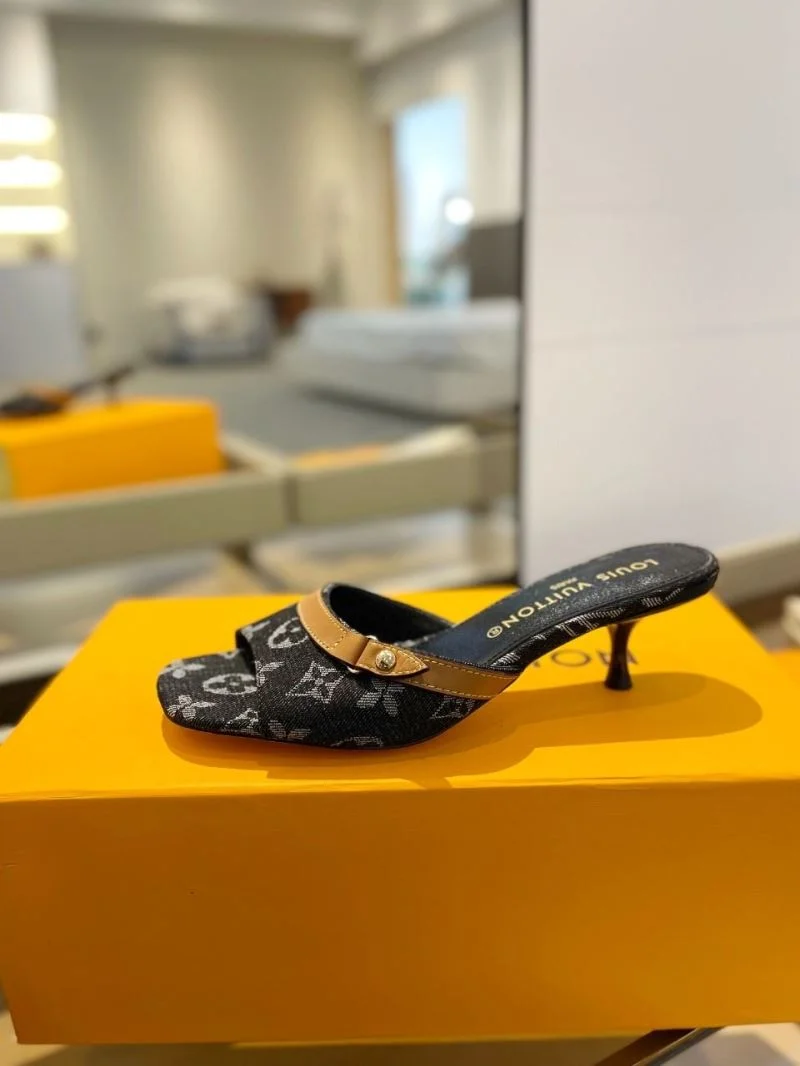 Louis Vuitton Slippers WeatherProof 33238