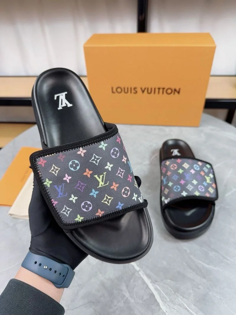 Youthful Louis Vuitton Slippers 31150