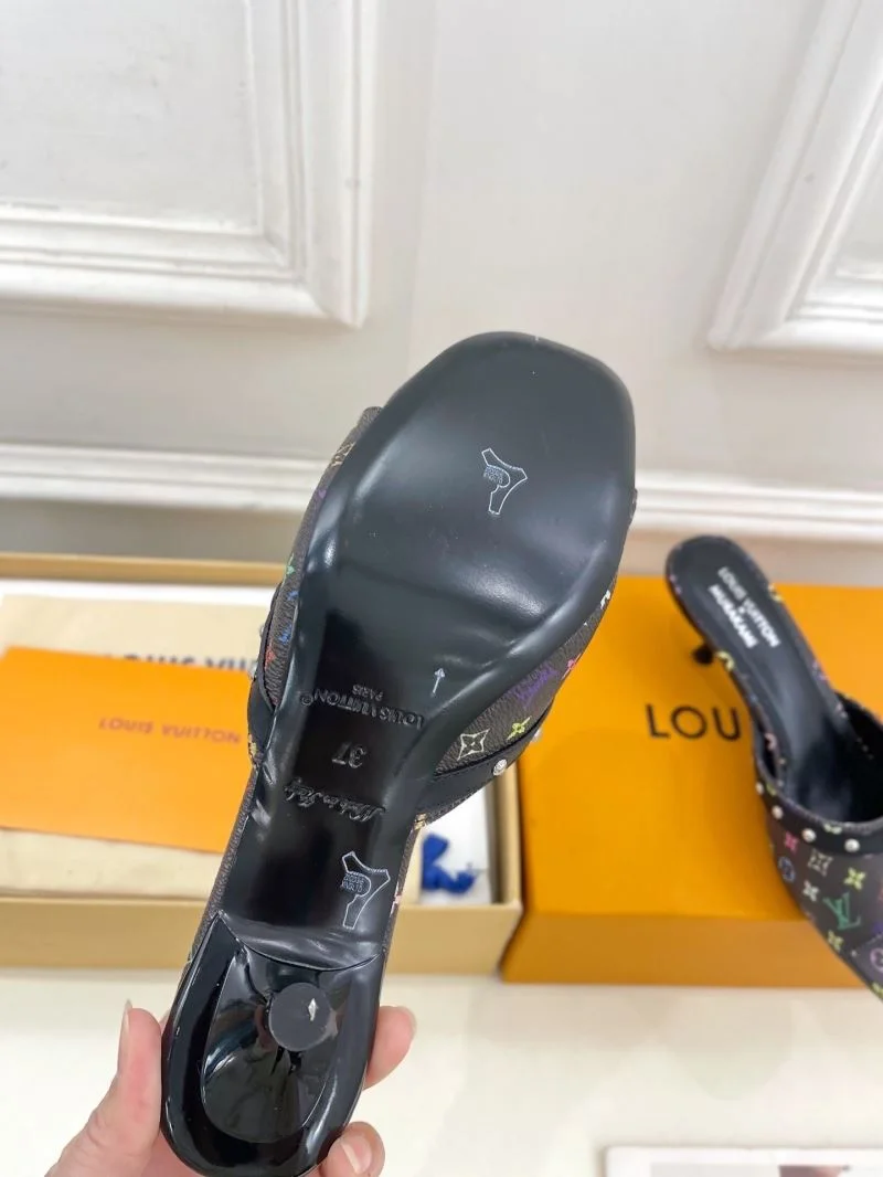 Fashionable Louis Vuitton Slippers 31135