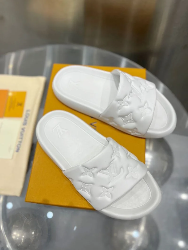 FastDry Louis Vuitton Slippers 31124