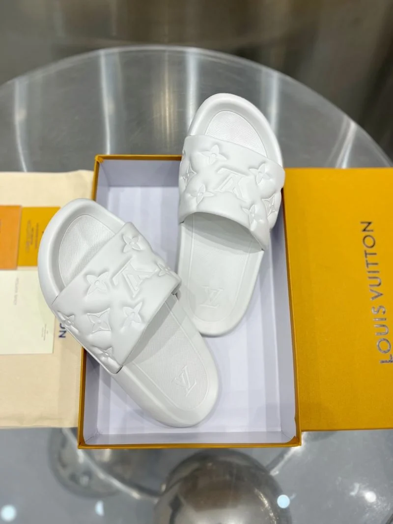 FastDry Louis Vuitton Slippers 31124