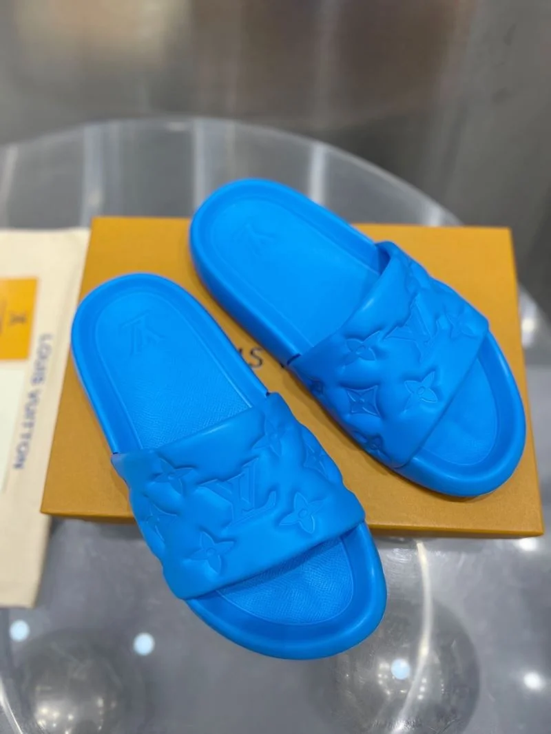 Louis Vuitton Slippers Durable 31140